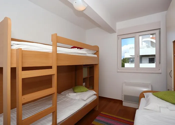 Apartment Puntamika *