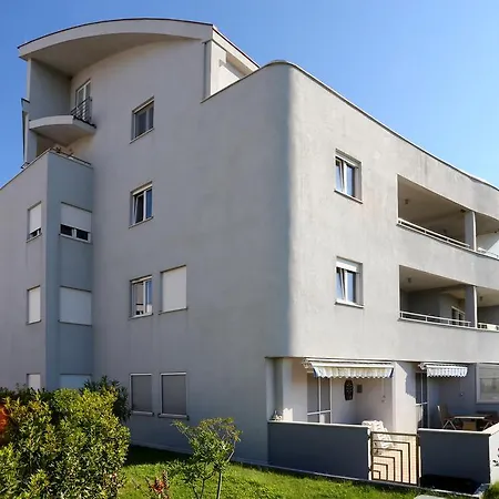 Apartment Puntamika